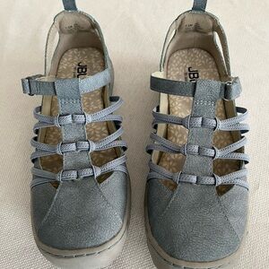 Jambu JBU Juliet vegan closed toe blue nubuck sandal